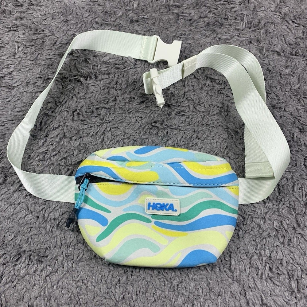 Hoka Belt Bag Fanny Pack,‎ Blue Yellow Wave Print